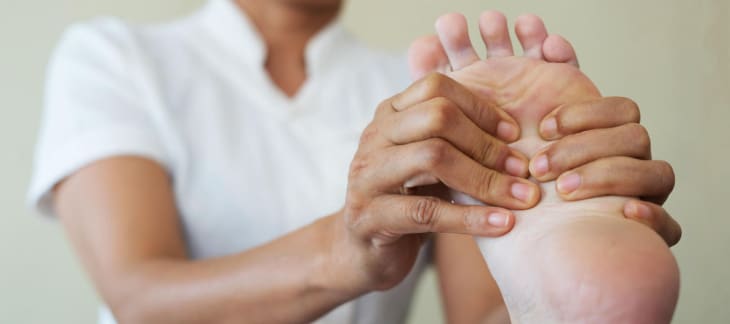 When to See a Podiatrist? Discover How to Take Care of Your Feet